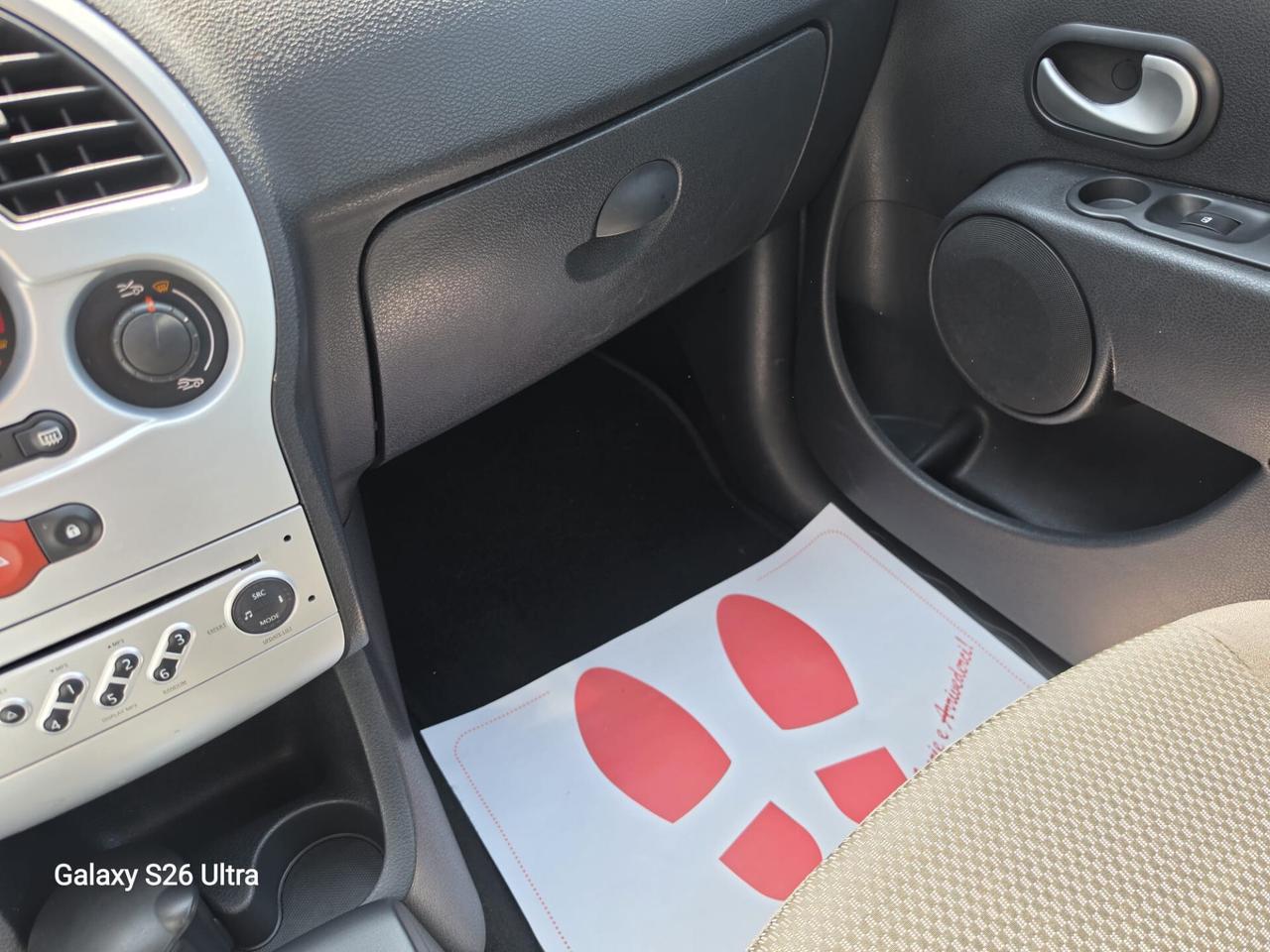 Renault Modus Grand 1.2 BENZINA - ANNO 2010