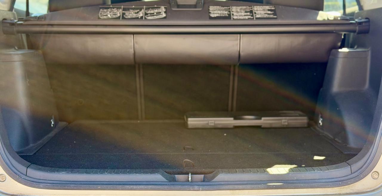 Toyota Corolla Verso 1.6 16V benzina ! ! !