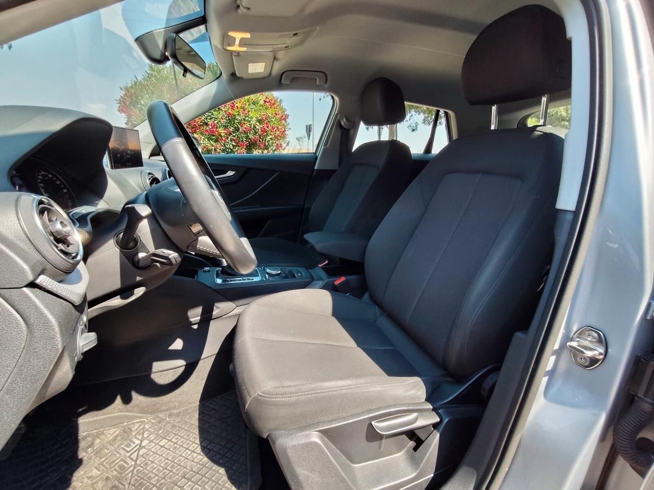 Audi Q2 30 TDI S tronic Business