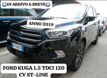 FORD KUGA 1.5 TDCI 120 CV ST-LINE NAVI BIXENO CERCHI RETROC.