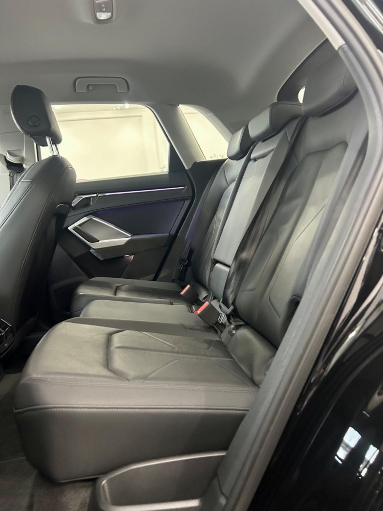 Audi Q3 40 TDI quattro S tronic line edition FINANZIABILE