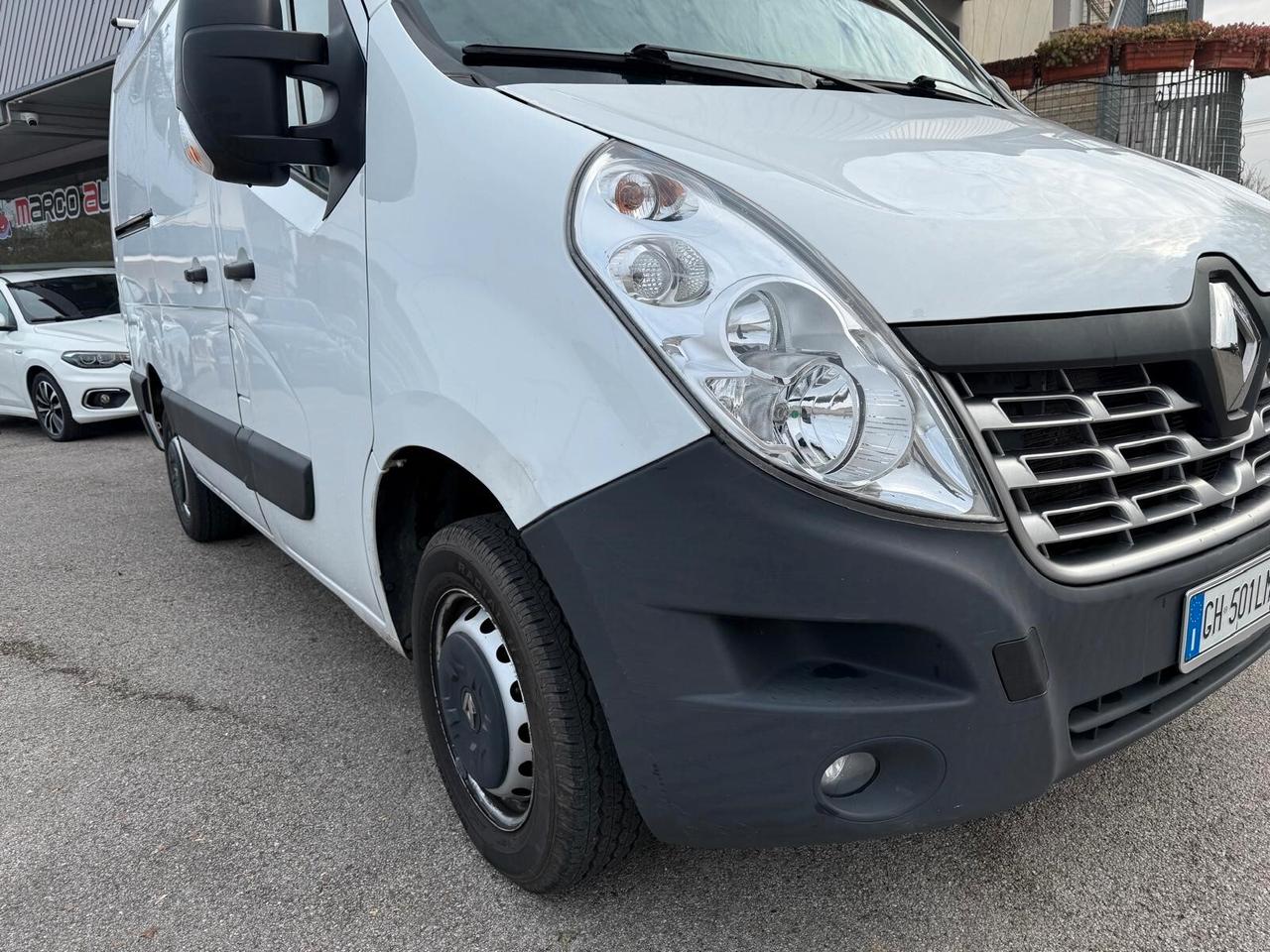 Renault Master T28 2.3 Diesel Neopatentati