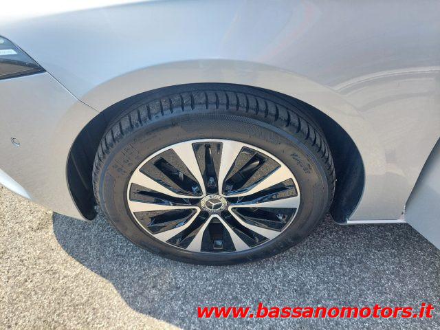 MERCEDES-BENZ A 250 e hybrid EQ Business Plug In Hybrid
