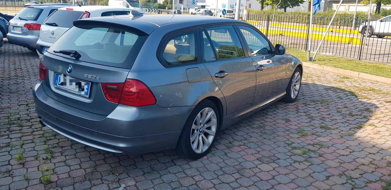 Bmw 320 320d cat xDrive Touring Futura 4x4