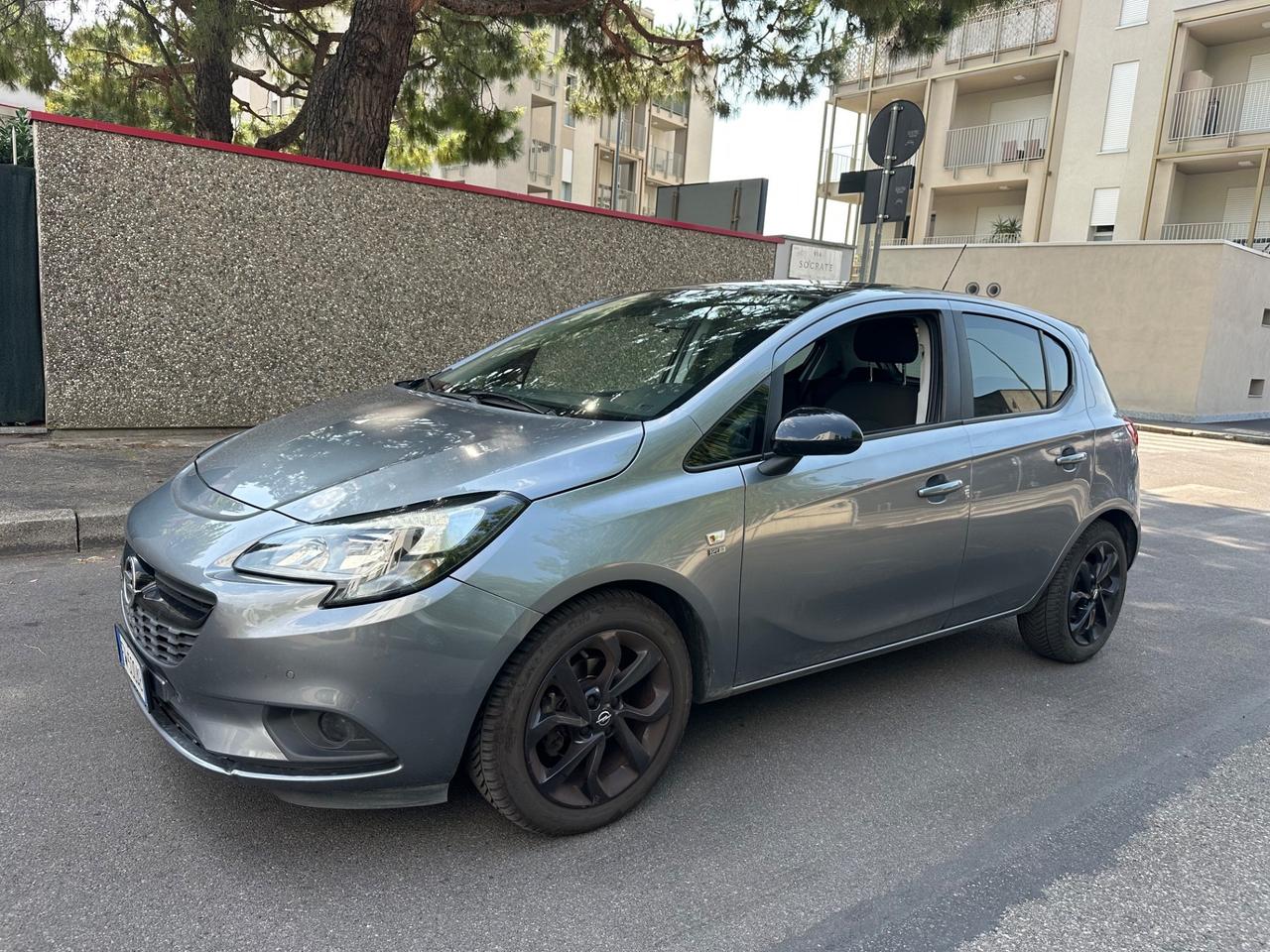 Opel Corsa 1.4 90CV GPL Tech 5 porte 120 Anniversary