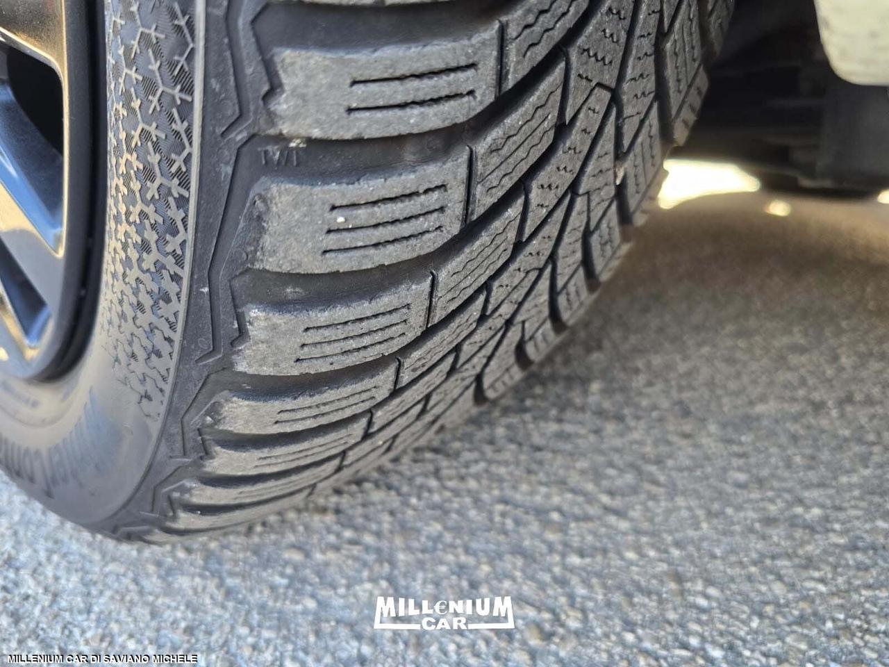 500L 2020 AUTOCARRO 5 POSTI