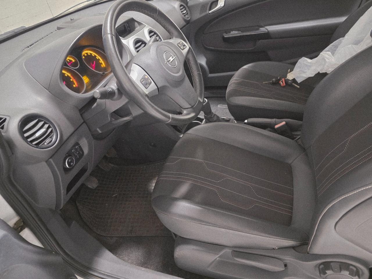 Opel Corsa 1.0 12V 5 porte Elective