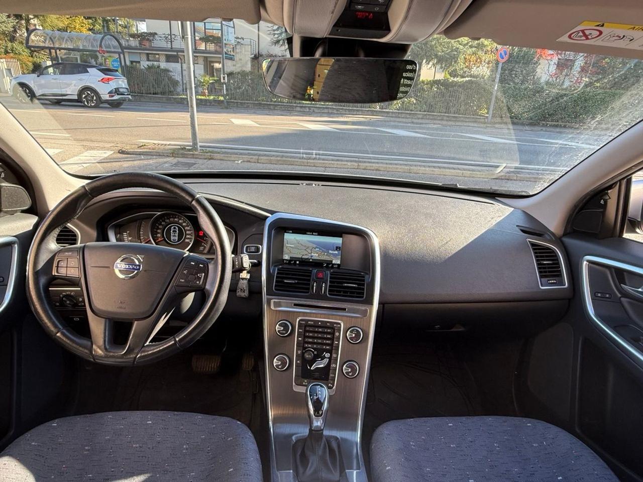 Volvo XC 60 Business 2.0 D4 #8045