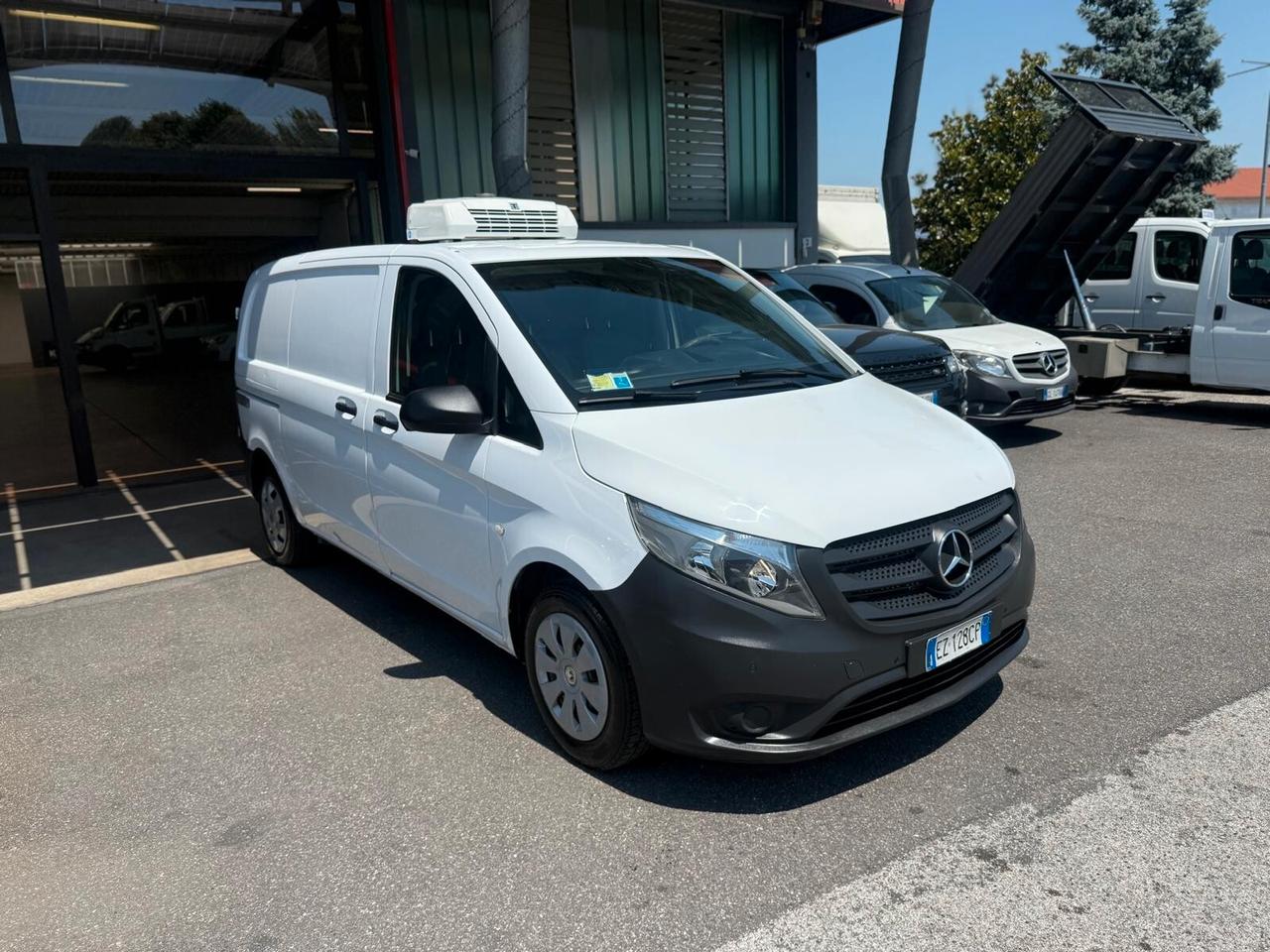Mercedes-benz Vito 111 CDI FRIGO FNAX