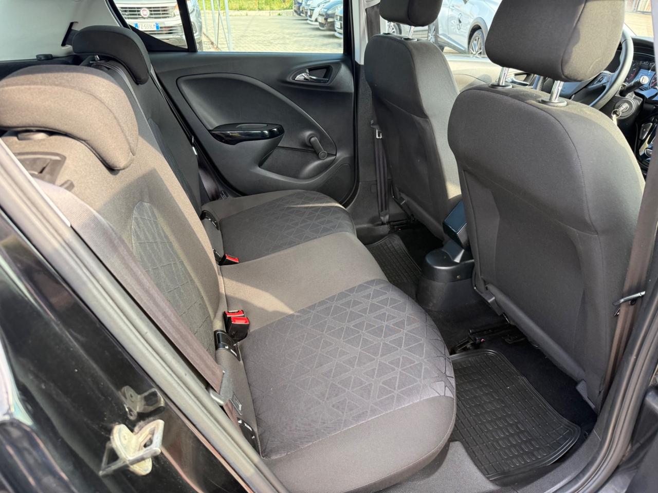 Opel Corsa 1.2 5 porte Black Edition NEOPATENTATI