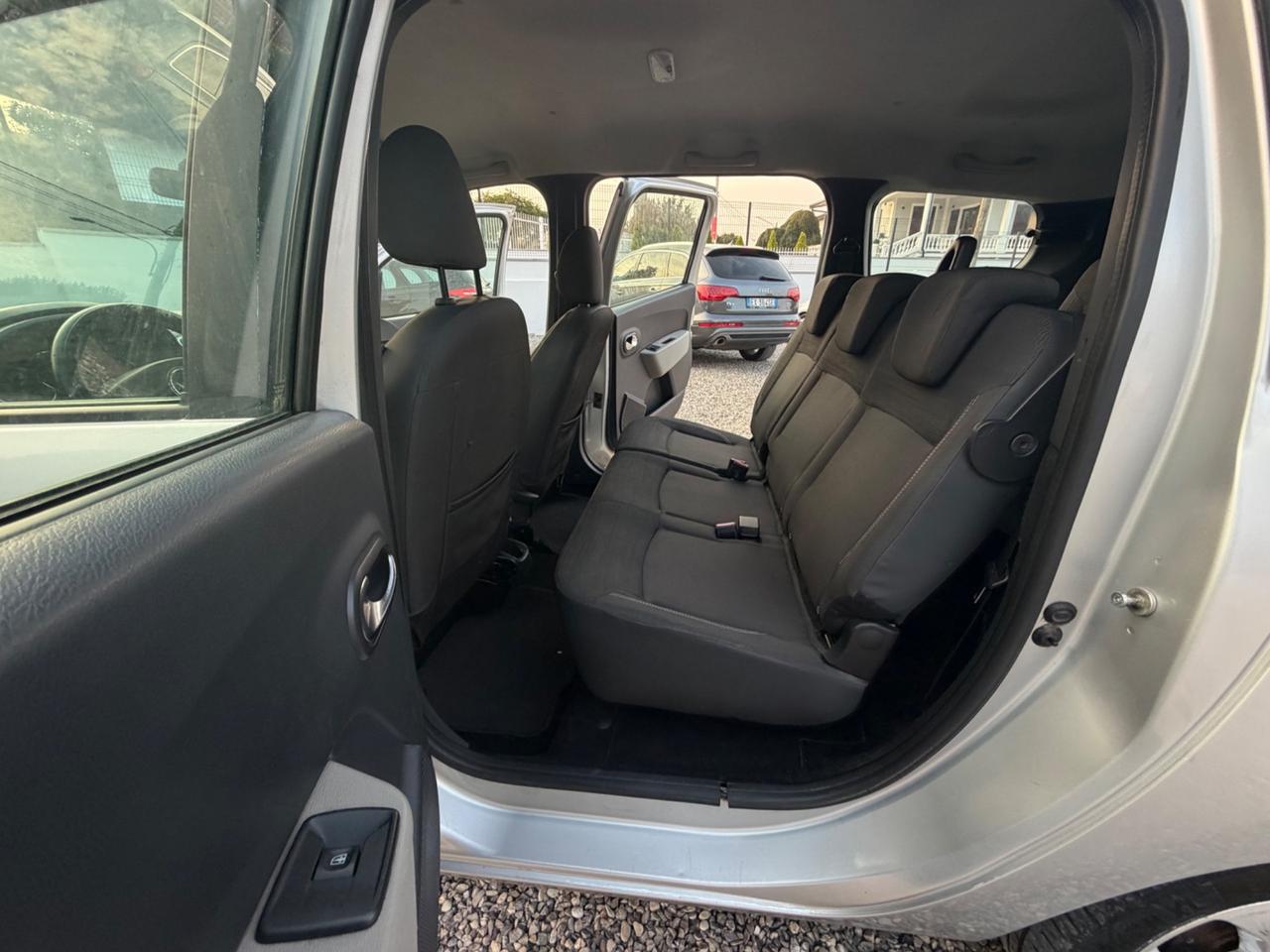 Dacia Lodgy 1.5 dCi 8V 110CV 7 posti Lauréate