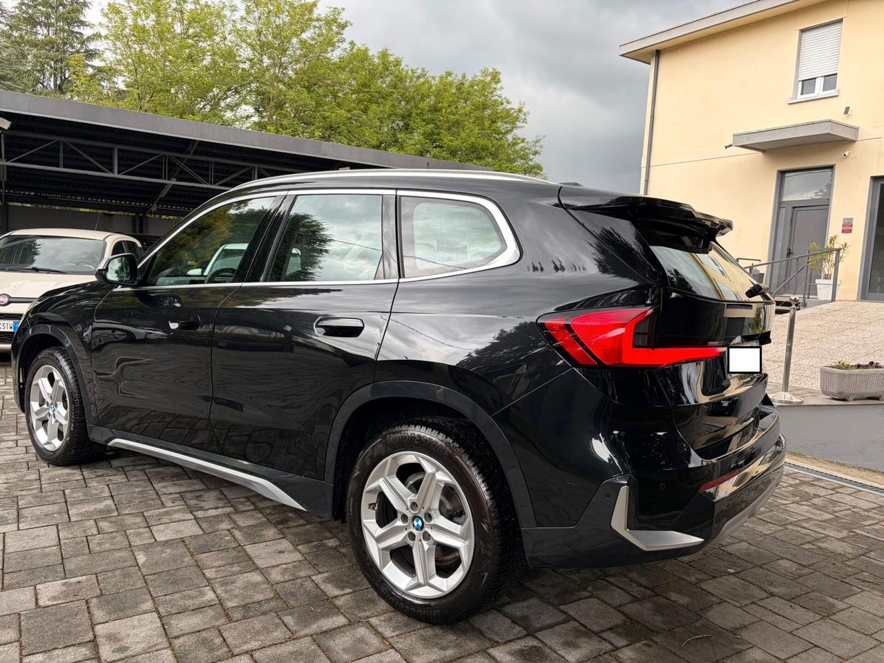 Bmw X1 sDrive 18d xLine NAVI LED PELLE ACC