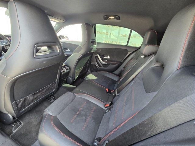 MERCEDES-BENZ A 200 AUTOMATIC PREMIUM AMG SEDILI ELETTRICI AMBIENT