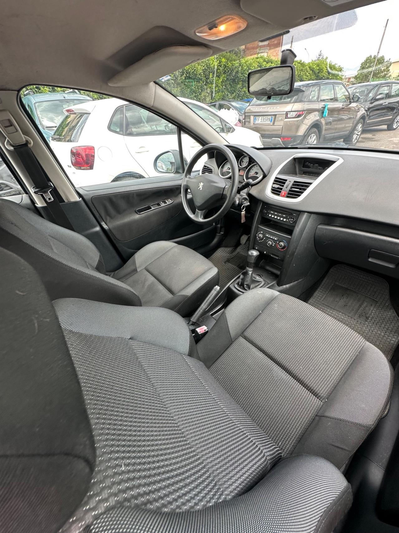 Peugeot 207 1.4 VTi 95CV 5p. XS