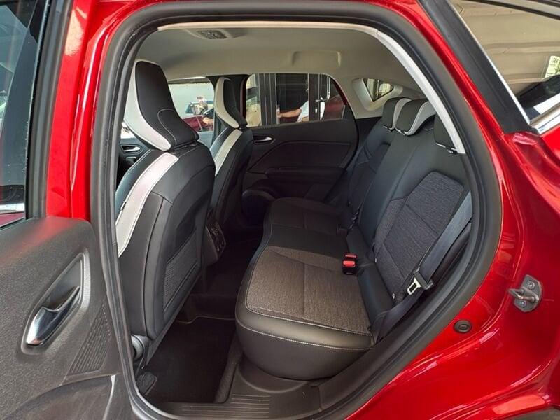 Renault Captur Captur 1.6 E-Tech full hybrid Techno 145cv auto