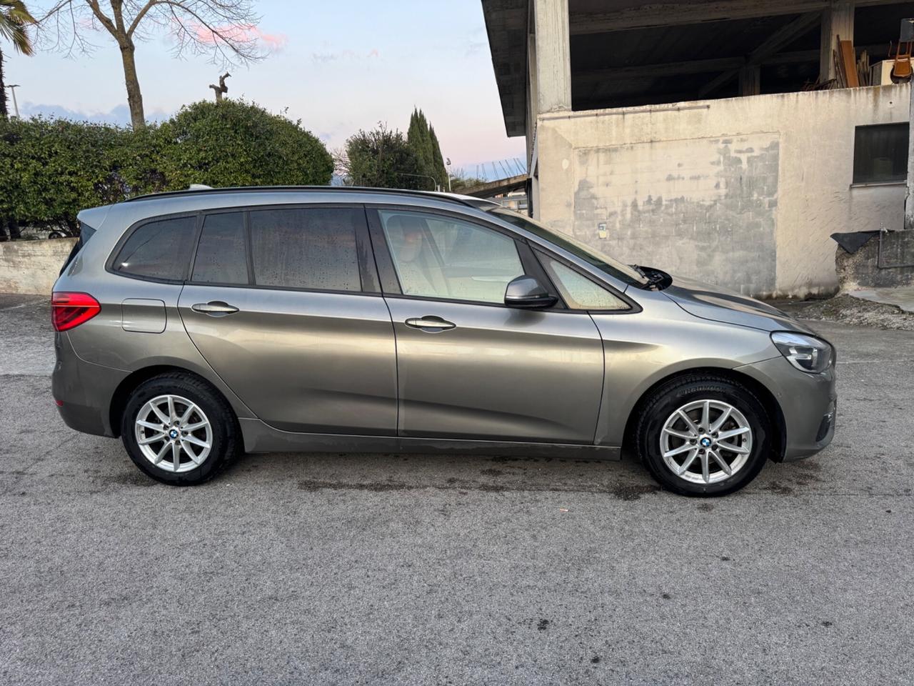 Bmw 216 216d Active Tourer Luxury