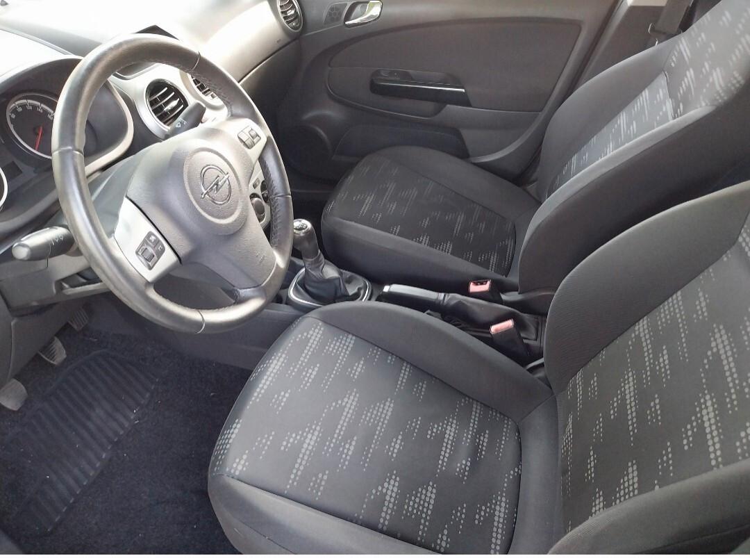 Opel Corsa 1.2 5 porte Edition