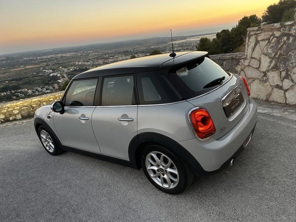 Mini 1.5 Cooper D Business 5 porte UNIPROPRIETARIO