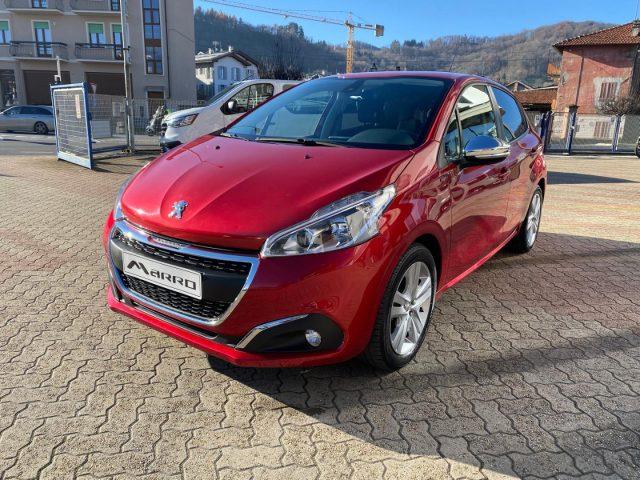 PEUGEOT 208 PureTech 82CV 5 porte Signature