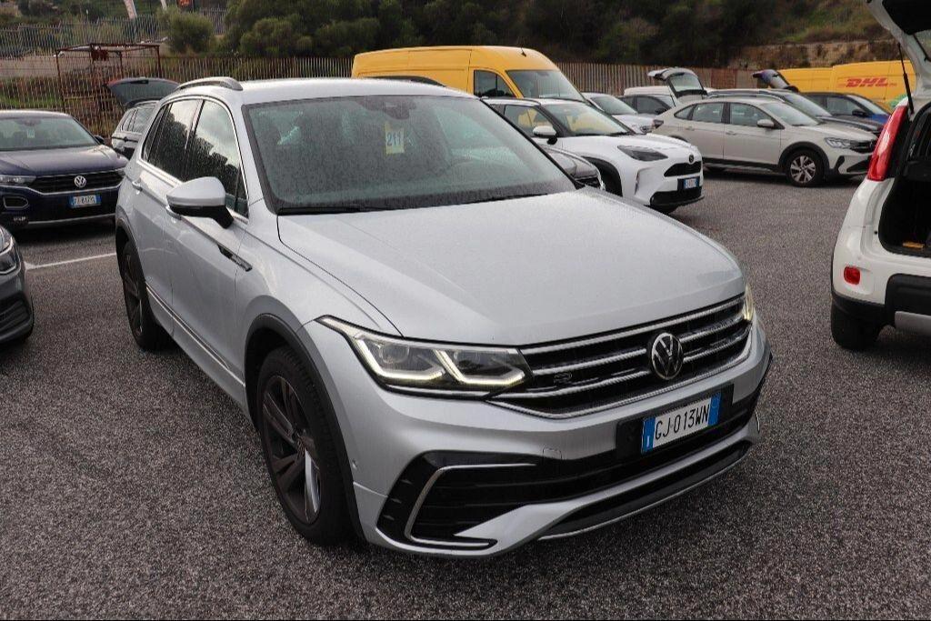 Volkswagen Tiguan 2.0 TDI 150 CV SCR DSG Elegance