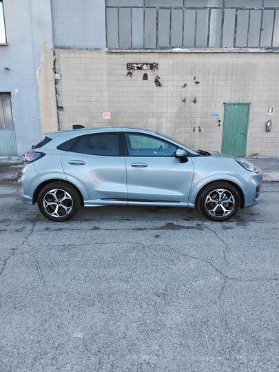 FORD PUMA NEW 1.0 ECOBOOST HYBRID 125CV 6M. ST-LINE ( FARI LED - COCKPIT - NAVI - MIRROR - SENSORI POST. - TELECAMERA POST. - CERCHI 17 )