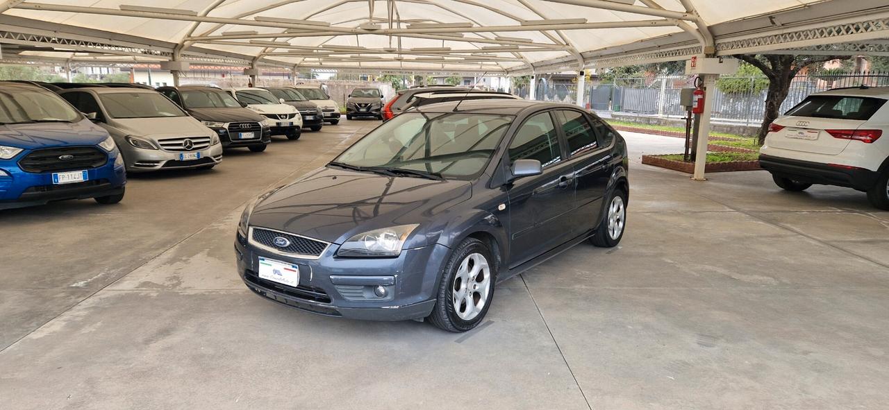 Ford Focus 1.8 TDCi 115cv ** INDISTRUTTIBILE **