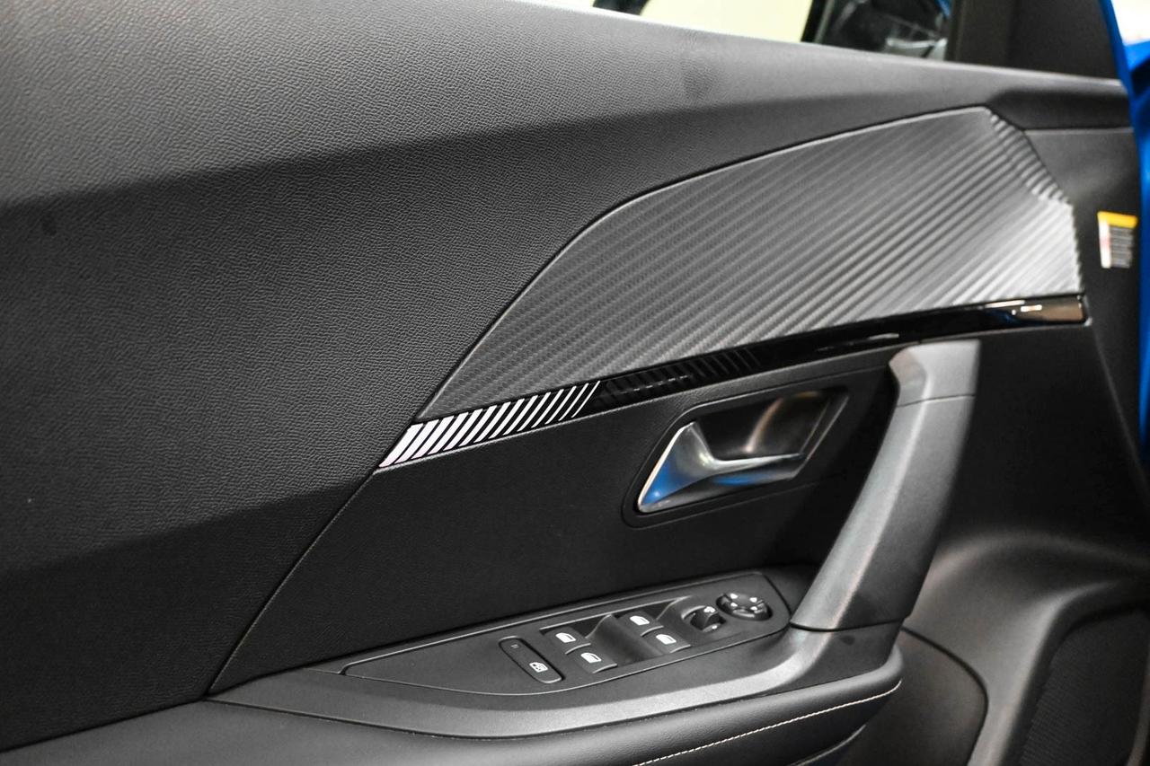 PEUGEOT 2008 2ª serie 2008 PureTech 130 S&S EA...