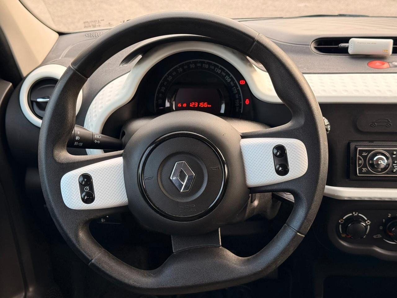 Renault Twingo 2016 GARAZIA 12 MESI