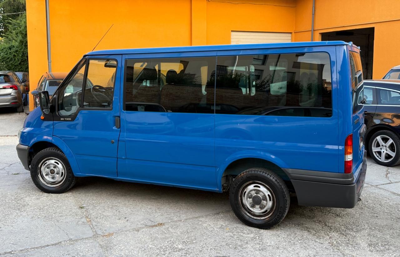 Ford Transit/Tourneo/Bus Transit 300 2.0 TD/85 cat PC-TM Combi