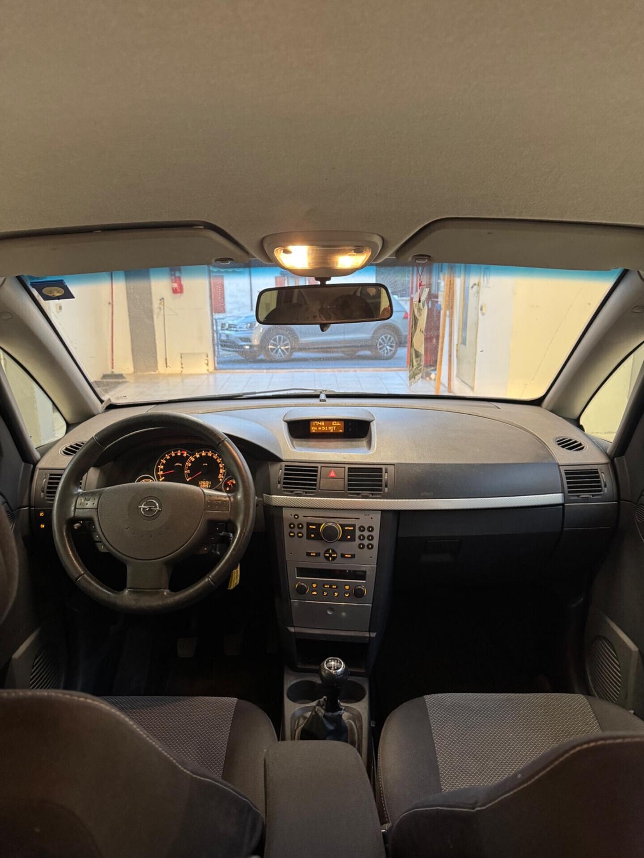 Opel Meriva 1.6 16V Cosmo