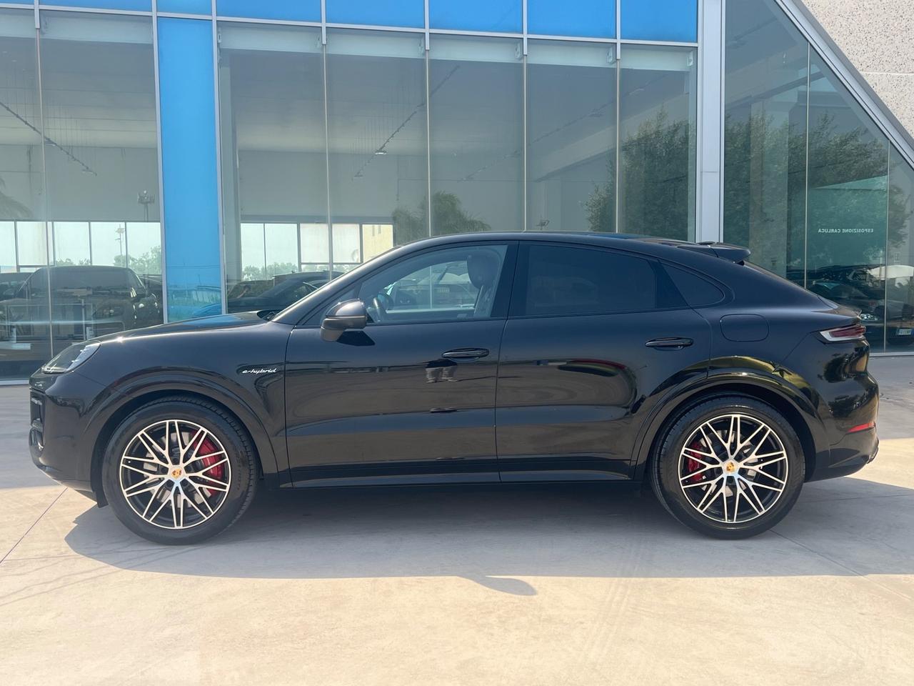 Porsche Cayenne Coupé 3.0 V6 S E-Hybrid - possibilità noleggio no scoring