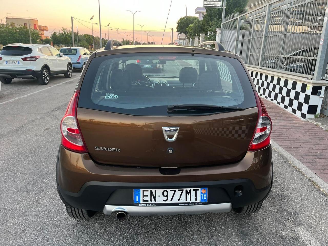 Dacia Sandero Stepway GPL Unipro 2012