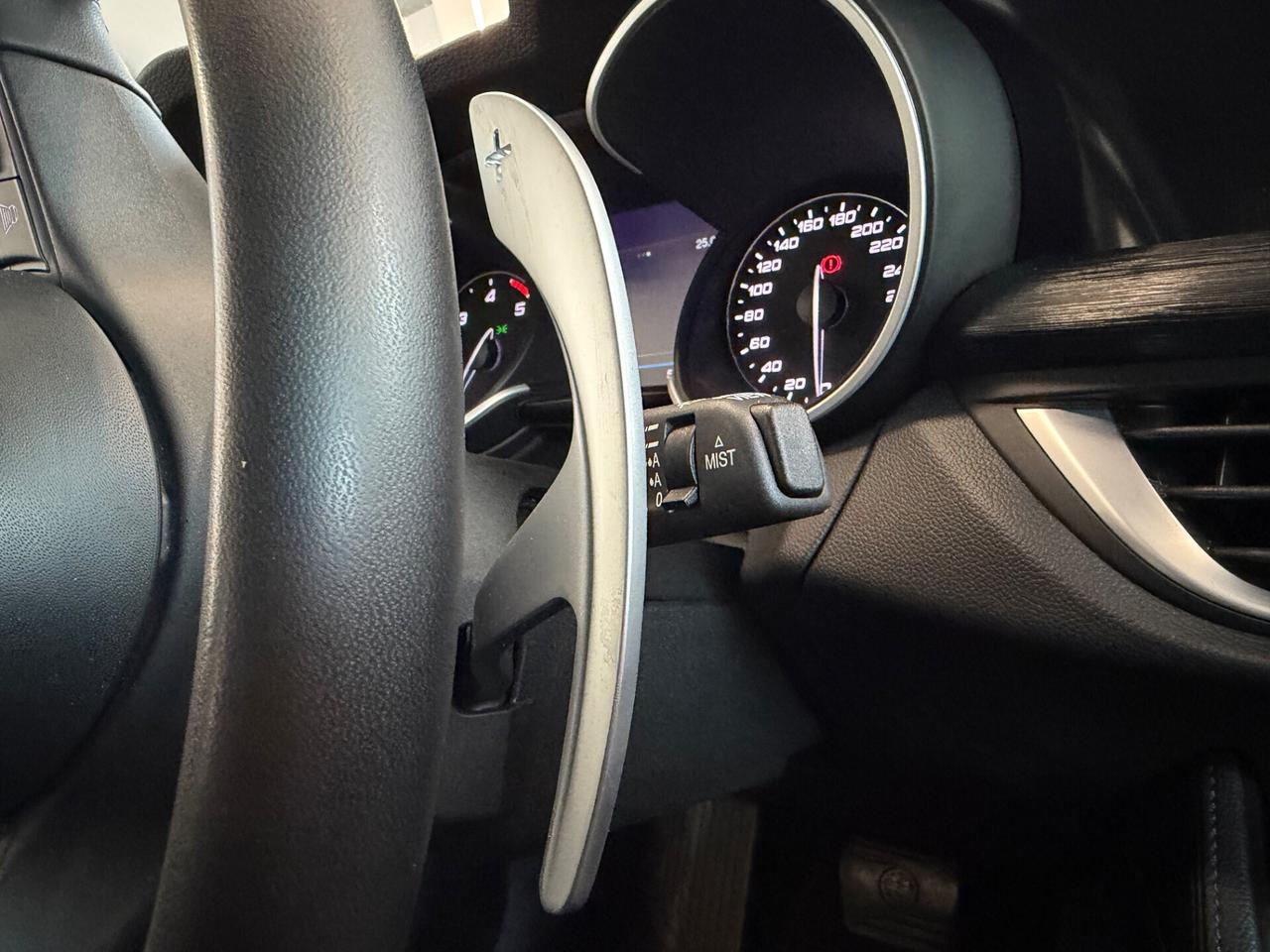 Alfa Romeo Stelvio 2.2 160 CV AT8 Business