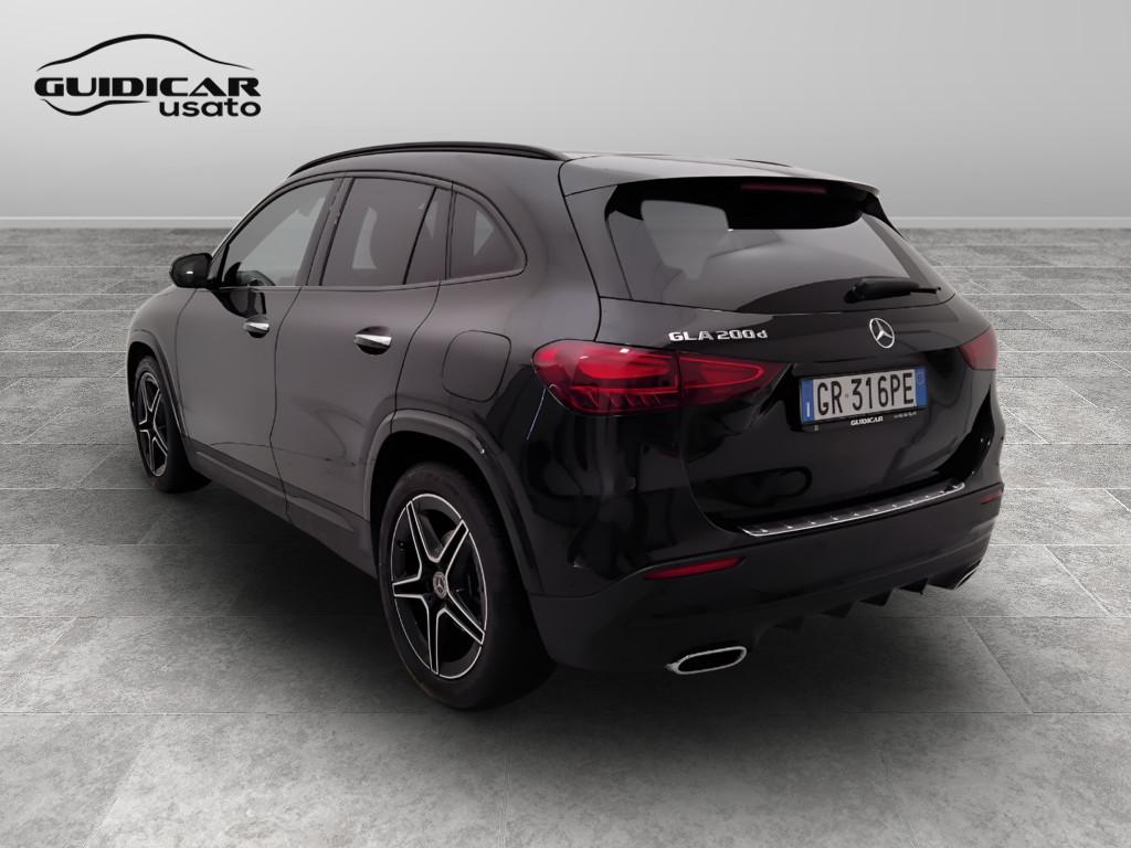 Mercedes-Benz GLA-H247 2023 - GLA 200 d AMG Line Advanced Plus auto