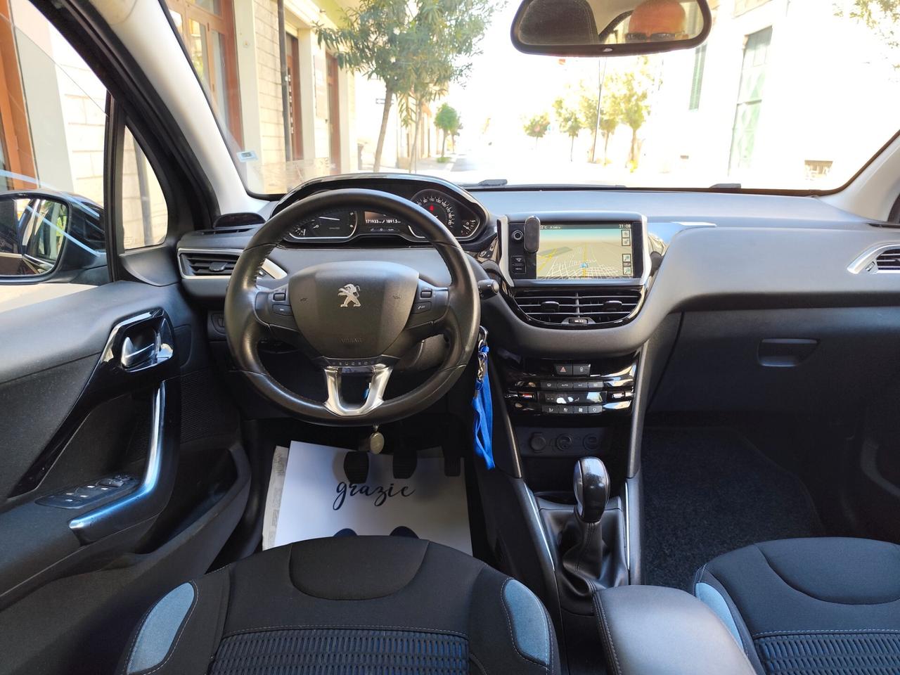 Peugeot 208 1.4 HDi 68CV ALLURE NAVI