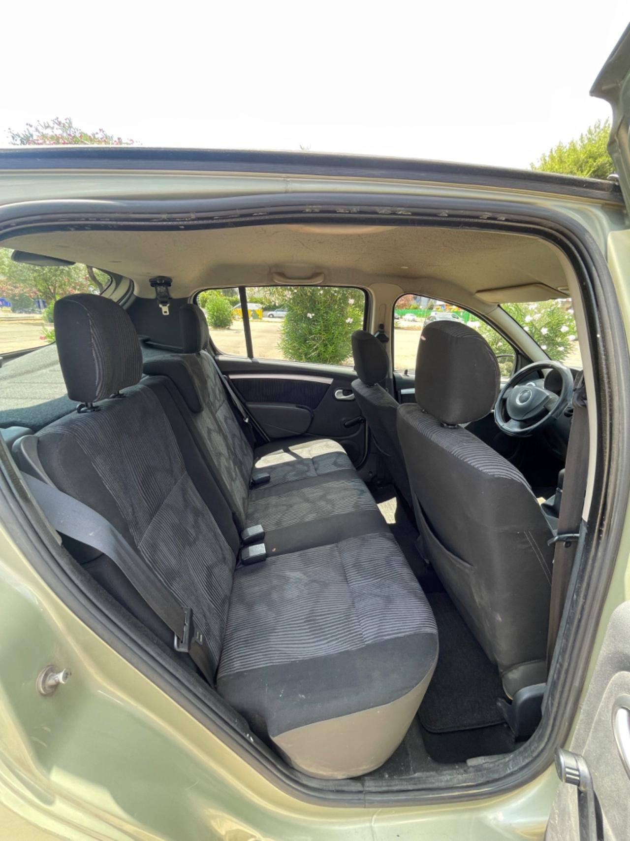 Dacia Sandero 1.2 benz. 16V Ambiance 5p