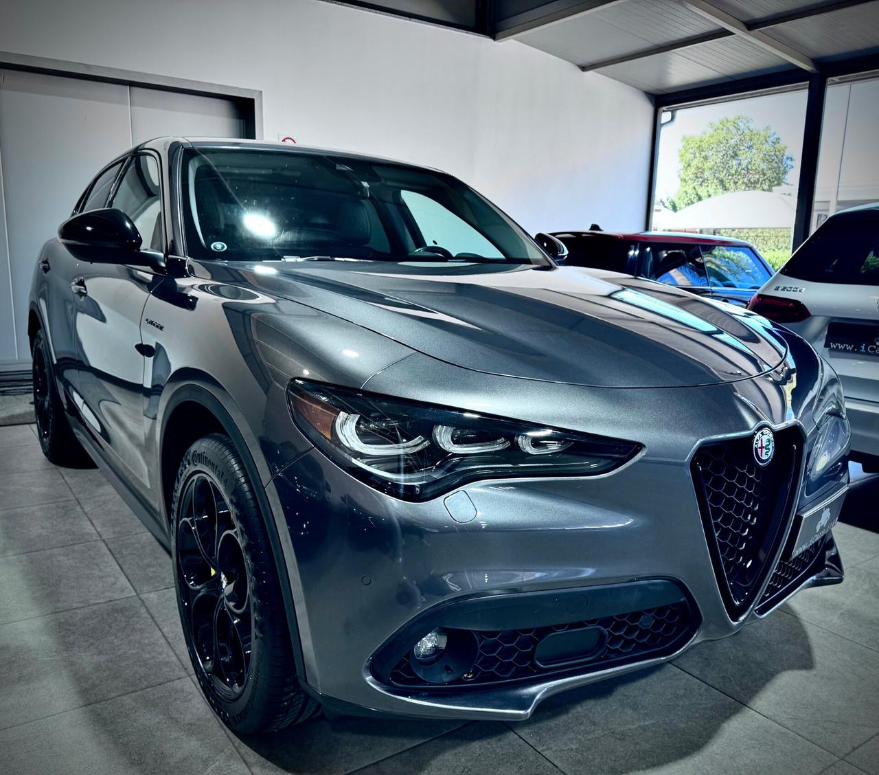 Alfa Romeo Stelvio 2.2 210CV Q4 Veloce Restyling 2024