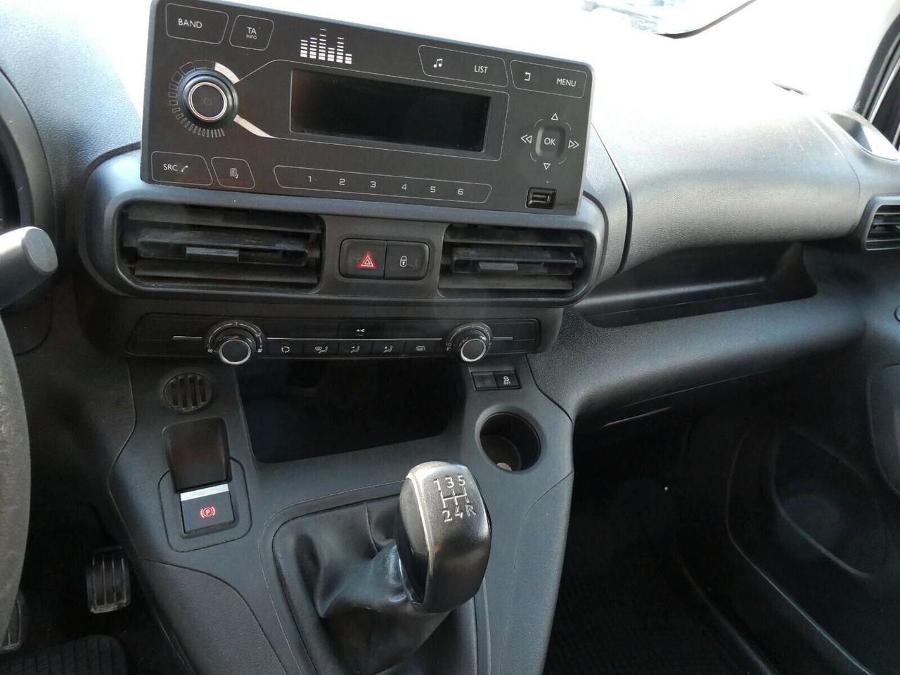 OPEL COMBO CON 3 POSTI EURO6D SUPER PREZZO!