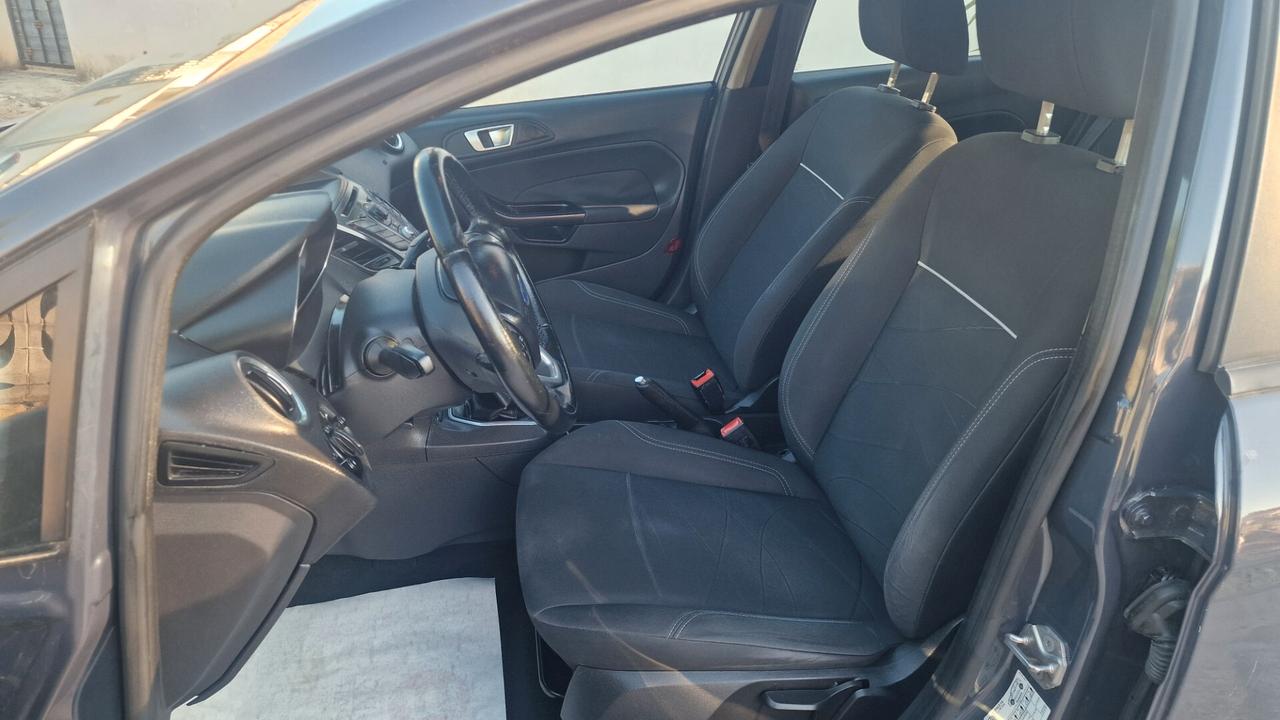 Ford Fiesta 1.5 TDCi 75CV 5 porte Titanium