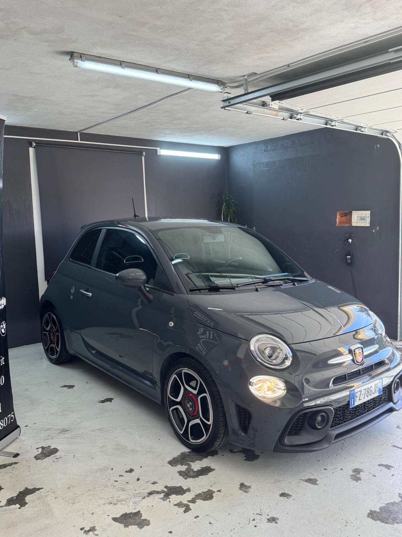 Abarth 595 1.4 Turbo T-Jet 180 CV Competizione