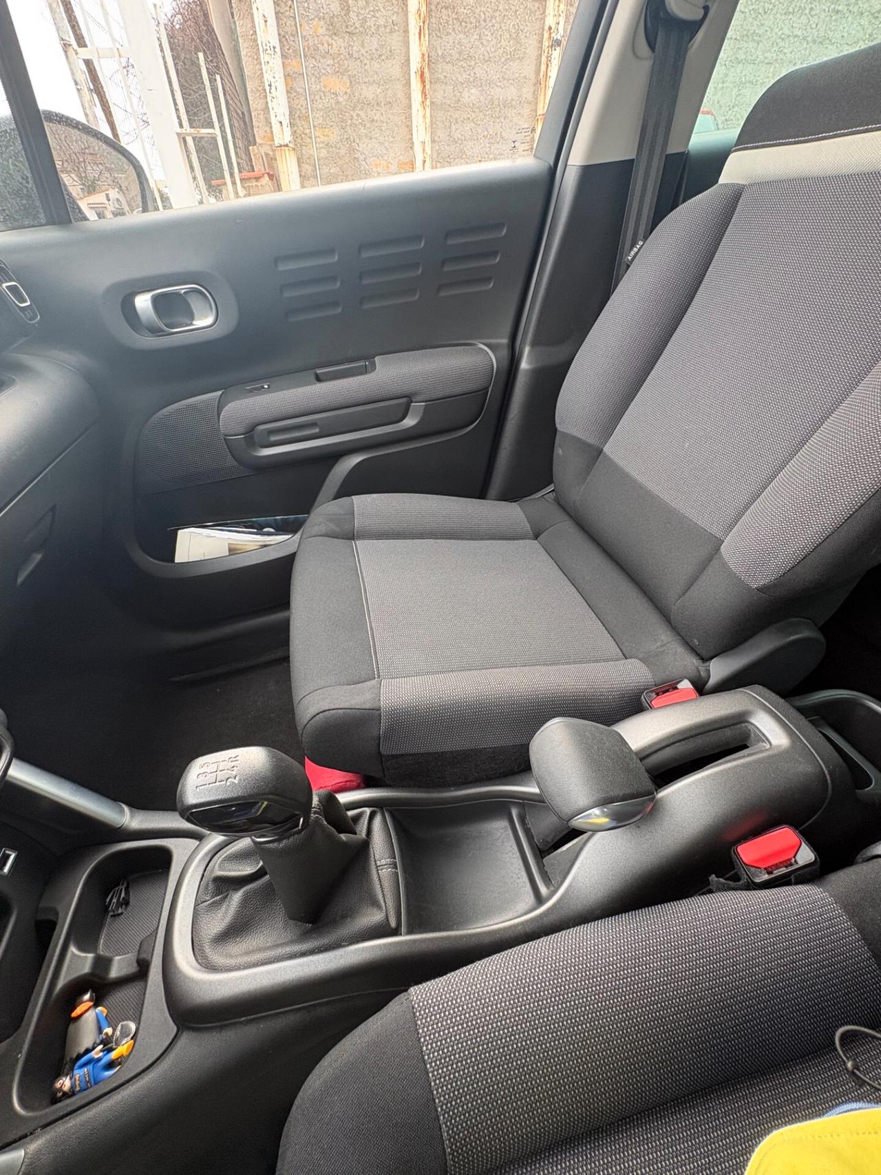 Vendesi Citroen C3 Aircross 1.2 Benzina Anno 2018 km 62.809