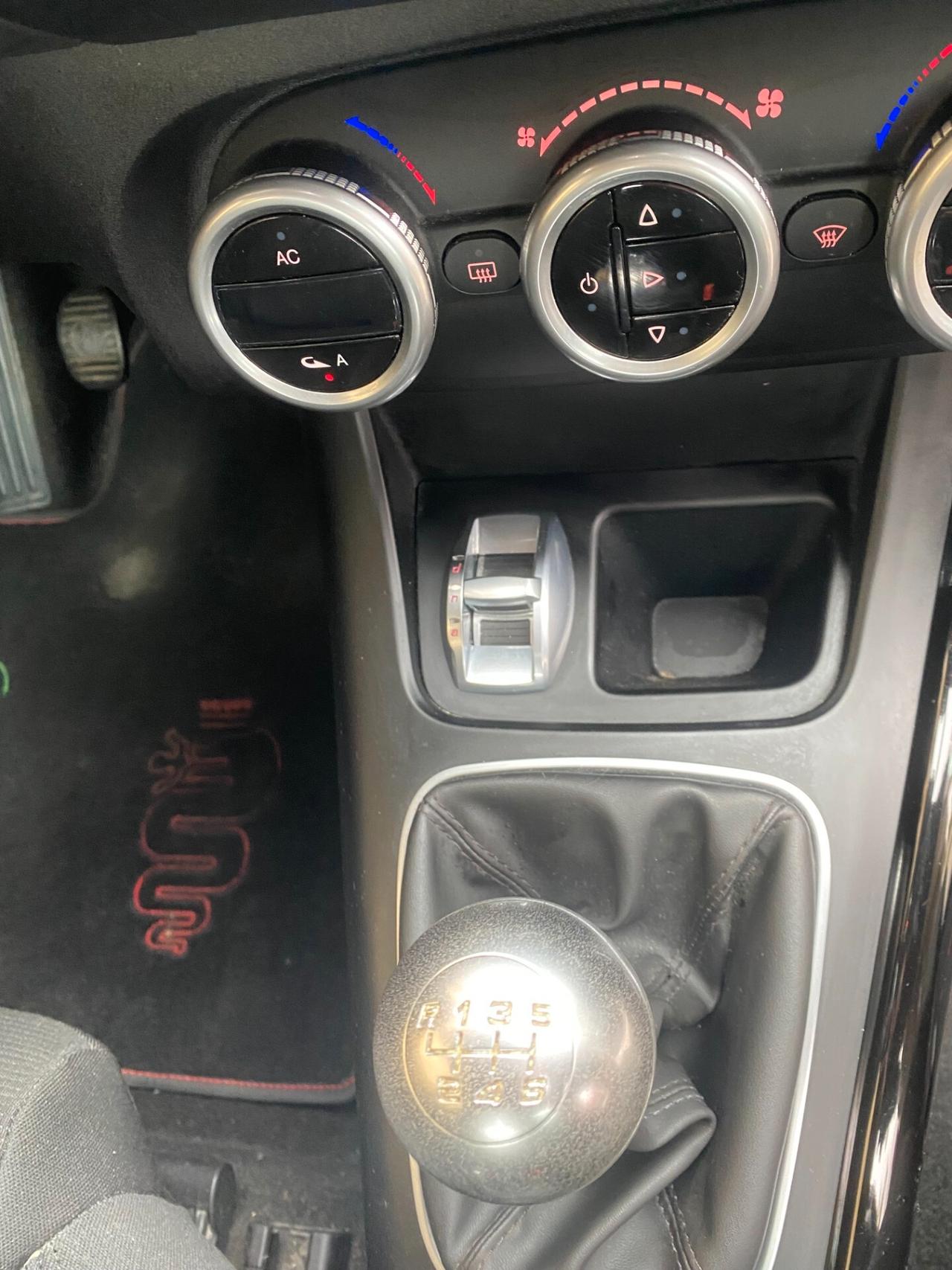 Alfa Romeo Giulietta 1.4 Turbo 120 CV Distinctive