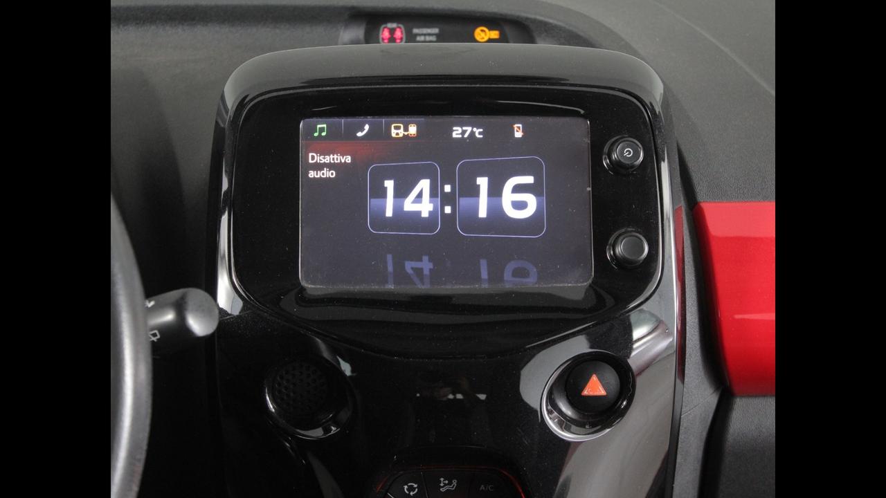 TOYOTA Aygo II 2014 - Aygo 5p 1.0 x-play