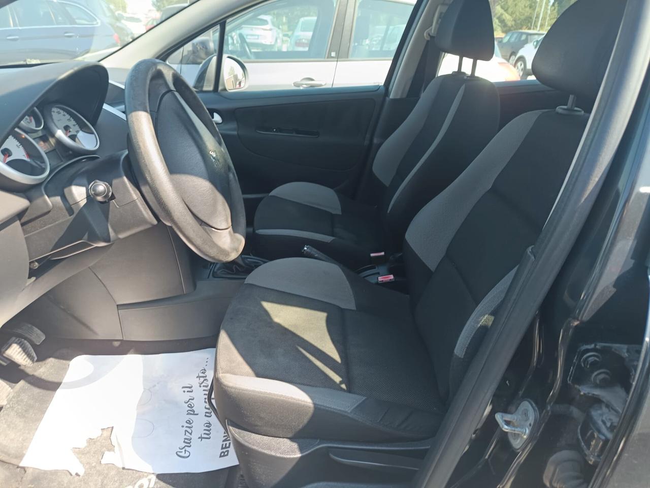 Peugeot 207 1.4 8V 75CV 5p. ECO GPL Tua a 86€ al Mese