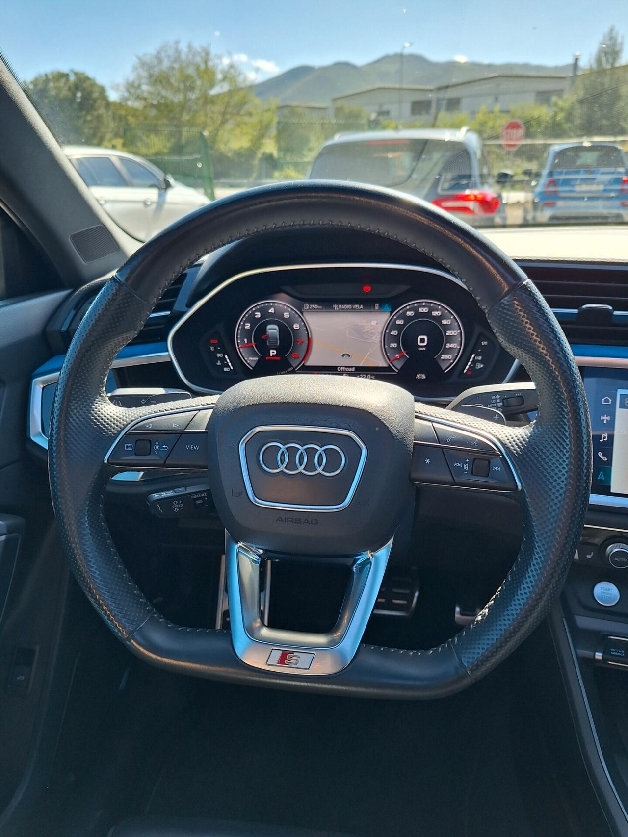 Audi Q3 35 TFSI S tronic S line edition