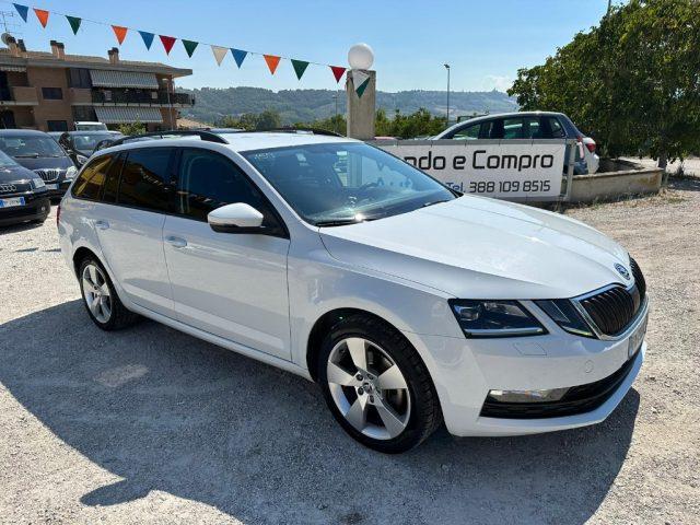 SKODA Octavia 1.4 TSI Wagon Executive G-Tec