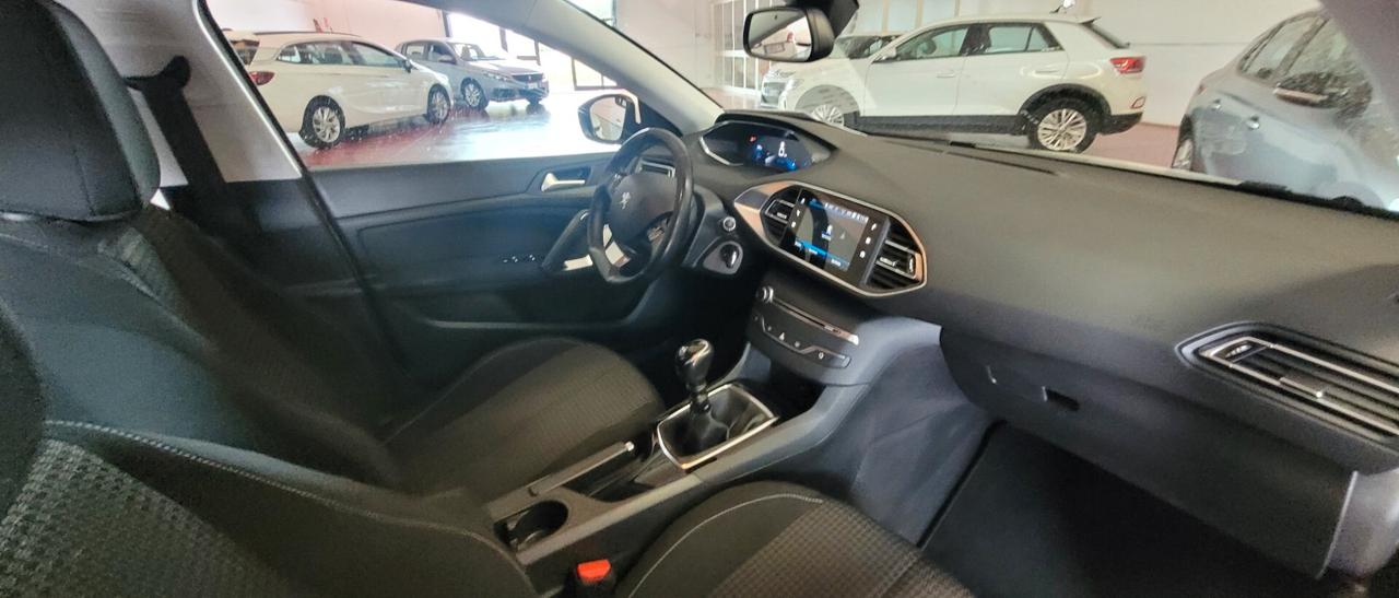 Peugeot 308 BlueHDi 130 S&S Active Business