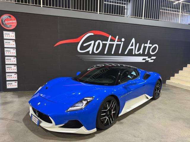 MASERATI MC20 MC20 UFF ITA IVA CARBOCERAMICI SOLLEVATORE BLU