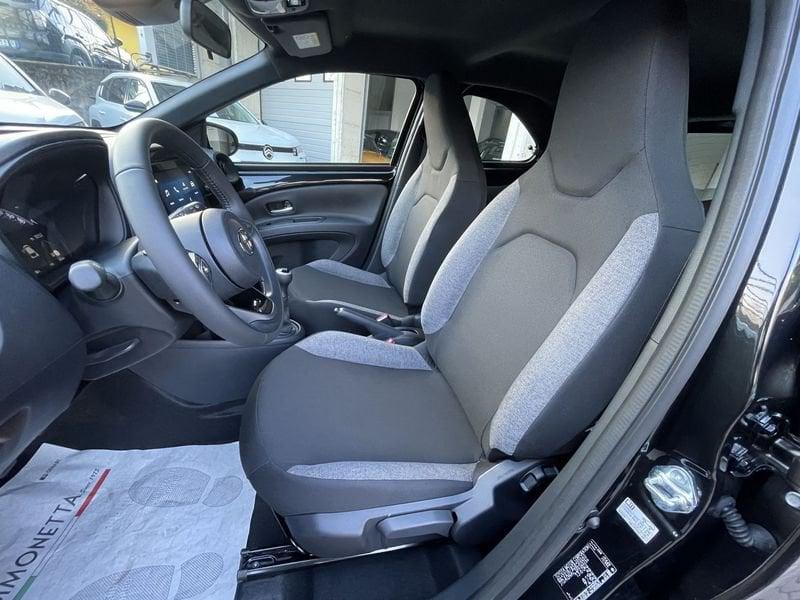 Toyota Aygo X 1.0 Active 72cv - KM0