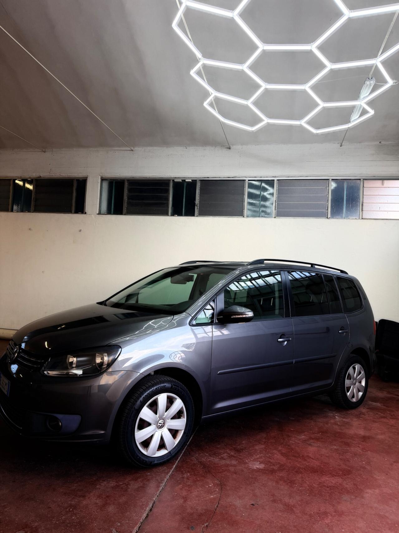 Volkswagen Touran 1.4 TSI Highline EcoFuel